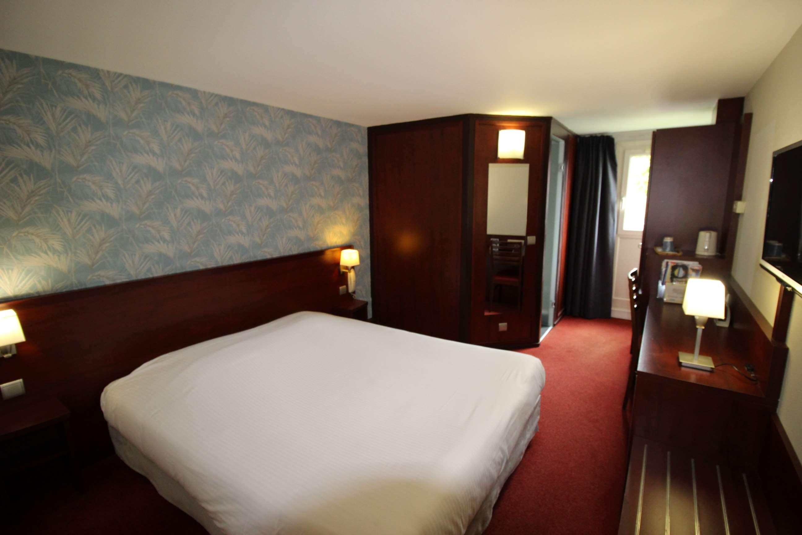 Kyriad Bordeaux Lormont Exterior foto
